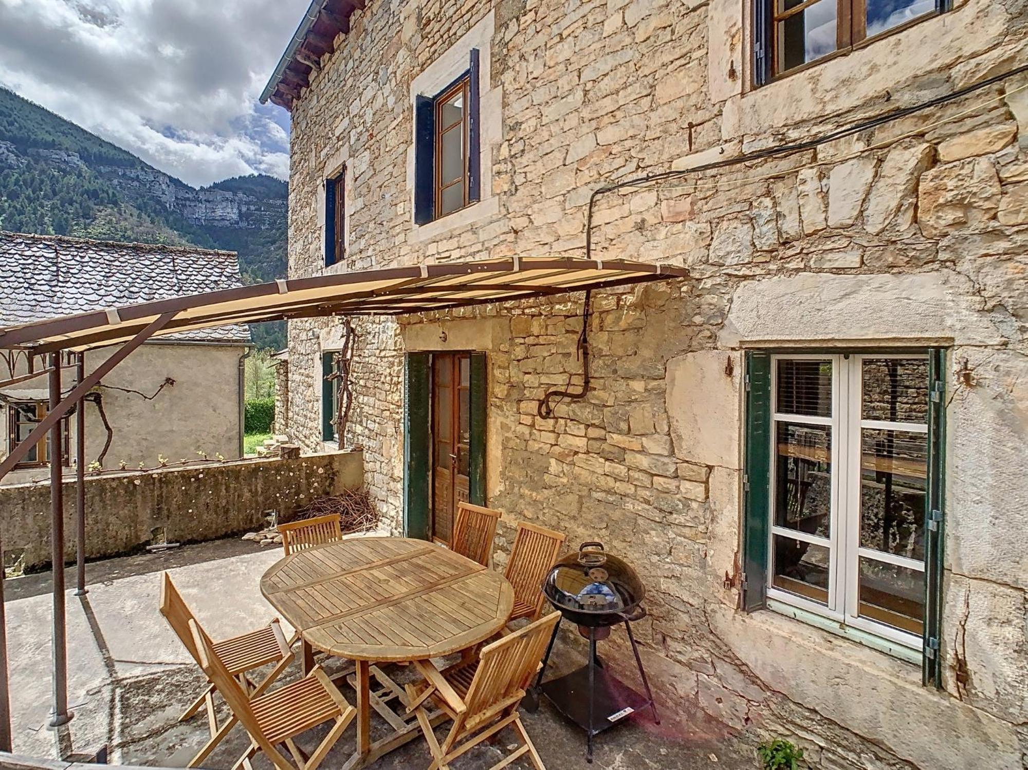 Gorges Du Tarn Gite En Pierres Avec Terrasse Quezac  Екстер'єр фото